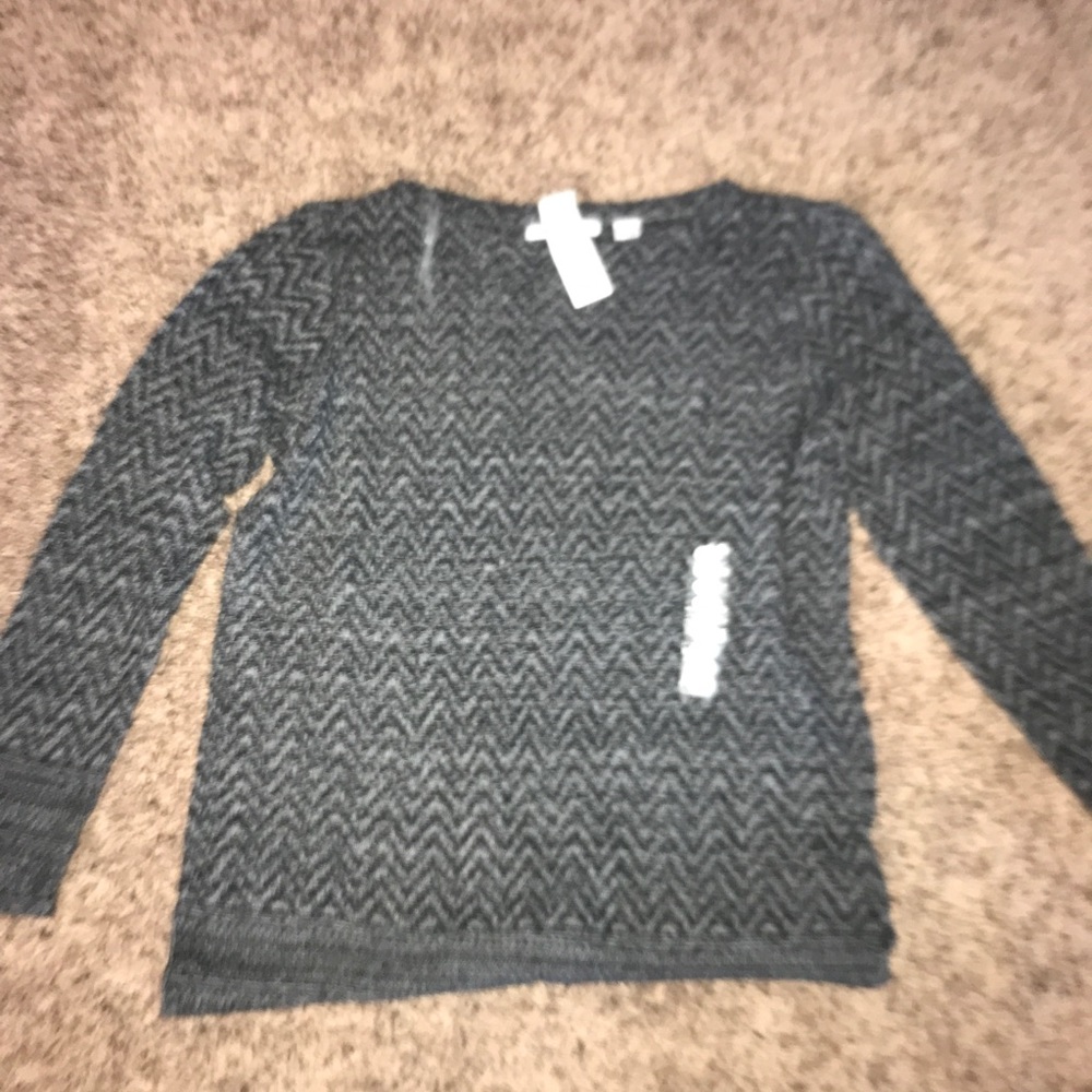 Large gray sweater NWT